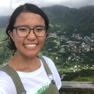 Meet your Posher, Angela